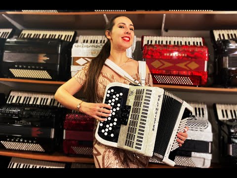 WELTROM602CWH - White Pearl Weltmeister Romance 602 Chromatic Button Accordion C MM 60 72 $1999