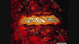 Artifacts Cummin&#39; Thru Ya Fuckin Block