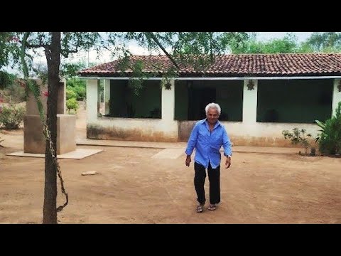 PEGUEI A ESTRADA PRA VISITAR SEU NELSON NO SÍTIO LAGOA DO PAJEÚ NO SERTÃO NORDESTINO. 