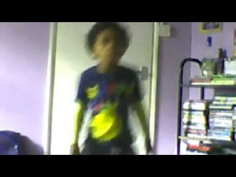 kid dancing:212