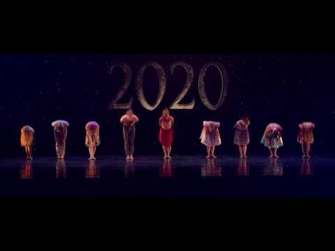 MOMIX: 40 Years of Creating Illusions