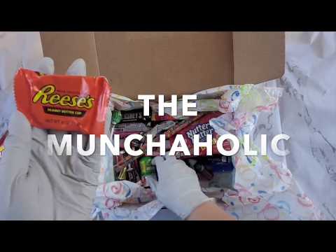 the-munchaholic-mix-box-50-munchies-themunchiebox video