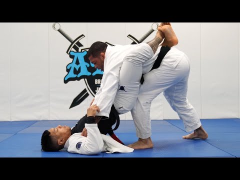 The Best Way to Open the Closed Guard - Andre Galvao