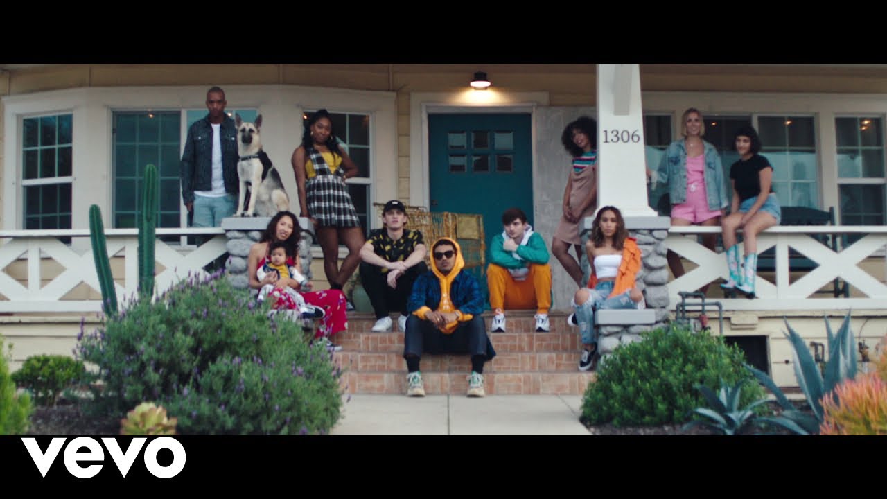 Louis The Child ft. Joey Purp — Shake Something
