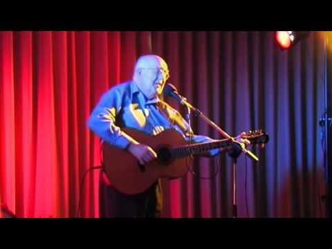 Harvey Andrews -The centurion (live at 'Acoustic @The Spa')