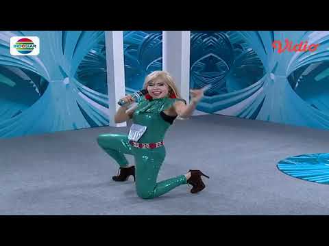 Bawakan "Mimpi Manis" Sampai Guling-guling, Peserta Ini Bikin Murka Juri |  D'Academy 4 Audisi