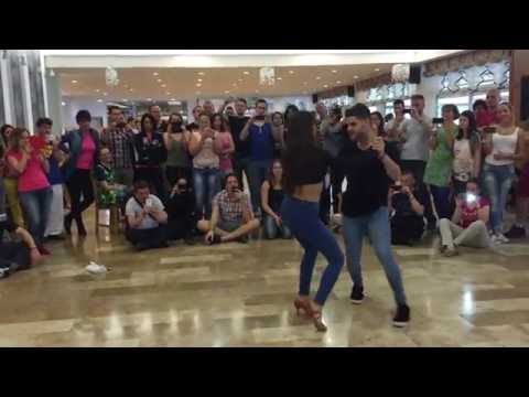 Luis García & Andrea Cobos - Hungary