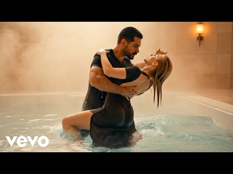 Abby Latifa - El Prófugo del Amor (Official Music Video)