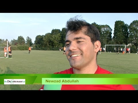 VIDEO | Newzad heeft na niertransplantatie z’n leven terug en voetbalt zelfs weer VIDEO | Newzad heeft na niertransplantatie z’n leven terug en voetbalt zelfs weer