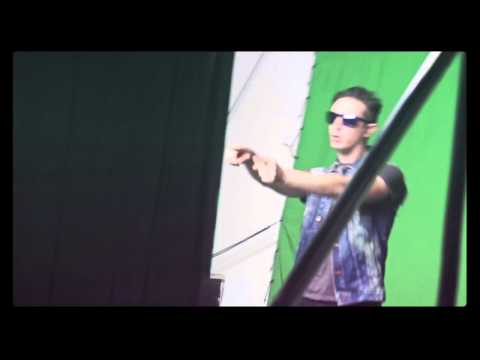TWO FINGERZ feat. SIMON DE JANO - RAP UN PO' DANCE - BACKSTAGE