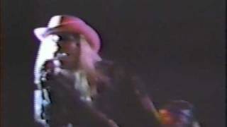 Mother Love Bone - Come Bite The Apple - Live 1989