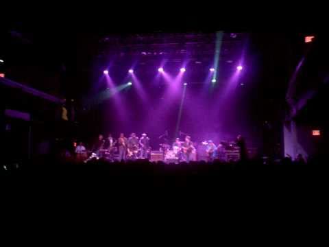 Sam Huff's Flying Raging Maching - Lettuce - Royal Family Ball - 10.2.10