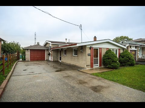 26 Hullmar Drive, North York Home for Sale - Real Estate Properties for Sale
