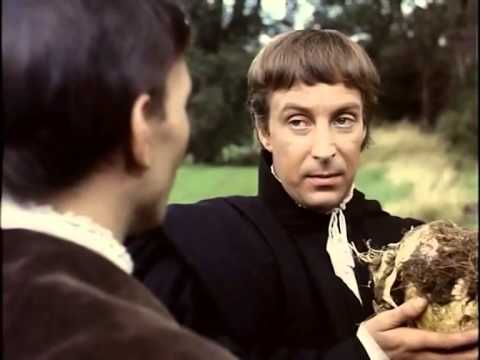 Ian Richardson playing Hamlet in 1969 - Yorick Scene