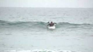 preview picture of video 'surf at oki 2006_2_18'
