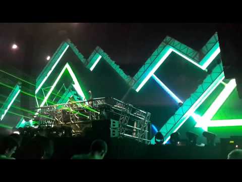 Mad Dog @ Bassleader 2015