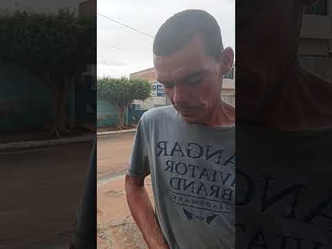 Homem em situação de vulnerabilidade na região de Segredo em Souto Soares