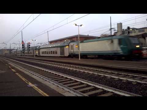 E464 445 XMPR+4 2 piani Trenord - Milano Greco - 21/11/2019
