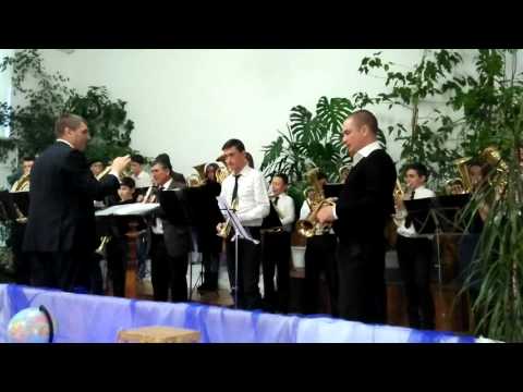 Fanfara Trimbiti Advente din Ivanovca Noua. Biserica AZS.