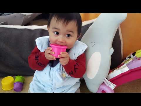 Vlog 28 - New Year Same Grind. Daily Bay Area Tech Life. Fun at Chris's Place. 20 year old Techies.