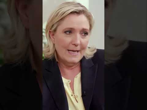 Le moment de solitude de Marine Le Pen