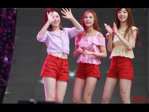 150912 음악중심 Gee 단체무대 소나무 의진 직캠