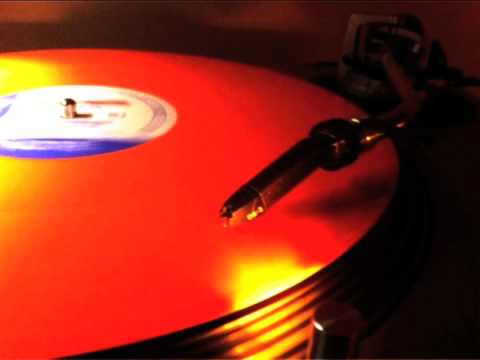 TRUS'ME FT AMP FIDDLER - CAN WE PRETENT, PUT IT ON ME