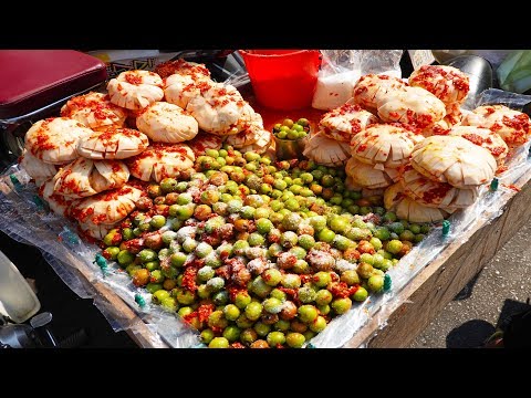 Morning Market Scenes, Eating Breakfast, Street Foods