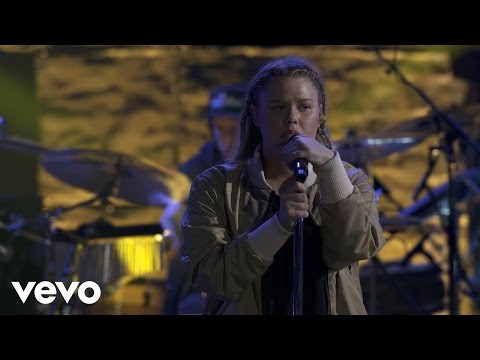SAYGRACE - How To Love Me (Live on the Honda Stage at the iHeartRadio Theater LA)