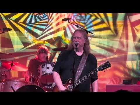 Gov’t Mule ft Jesse Dayton - Goin’ Out West - Island Exodus 14