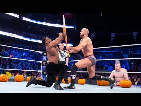 Big E and Cesaro’s vicious Trick or Street Fight: SmackDown, Oct. 30, 2018