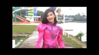 Download lagu AGNES - Gadi Gunuang Toar mp3