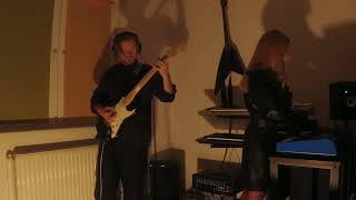 Video Evelyn - Multidimensional Transformation [live from the rehearsa