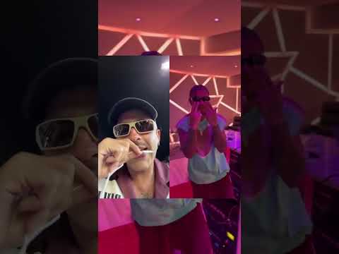Jhay Cortez & Feid - En la de Ella (Preview)