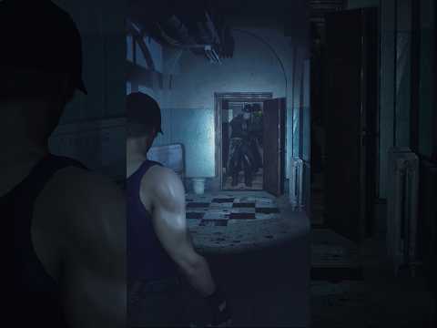 RE2 Remake Mr X is Scary