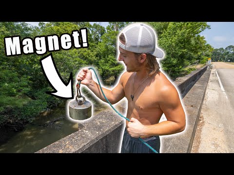 This Spot Was Loaded! Magnet Fishing For Hidden Treasurers (Giant Magnet Fishing)