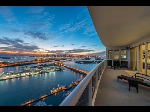 The Jills Present Murano Grande PH-B