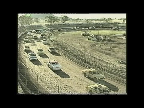 2001/02 National Modified Production Title (Night 1): Charlton Raceway | 30th March 2002