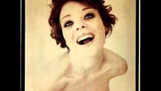 Groove Armada- Shameless