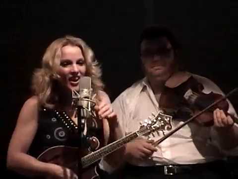 Rhonda Vincent and the Rage with Josh Williams 6/1/07 "Kansas City Kitty" Preston, CT