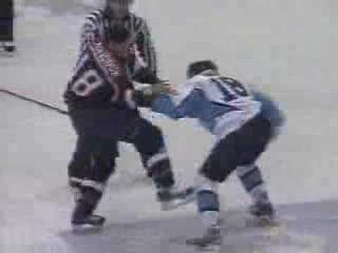 Kain Allicock vs Zac Rinaldo