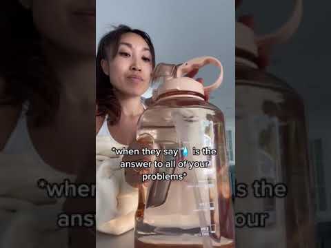 My GIANT gallon water bottle! 💧 #shorts