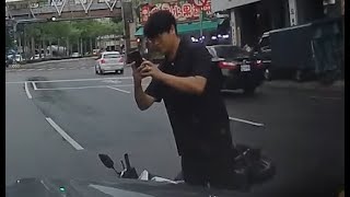 【車禍影片】拍我的車牌？？？（2024.10.24 新北市新莊區新北大道七段