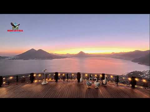 Atardecer mágico desde Mirador Ojo De Águila,  contemplando el Lago de Atitlán. Tel. +(502) 36801708
