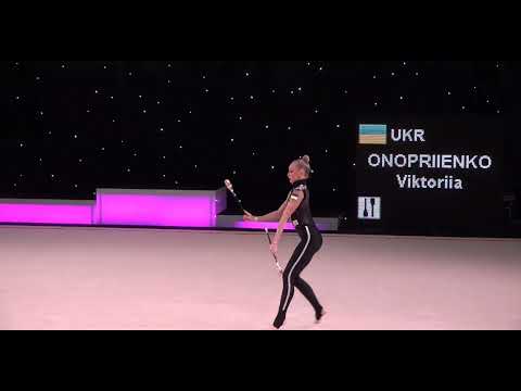 Viktoriia Onopriienko Clubs AA 31,900 - Grand-Prix "Miss Valentine 2023"