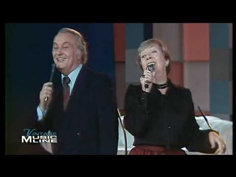 Quartetto Cetra - Medley di successi (Maurizio Costanzo Show 1984)