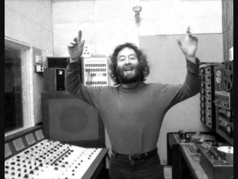 Basil Kirchin (Inglaterra, 1966)  - Mind on the Run (Ful)