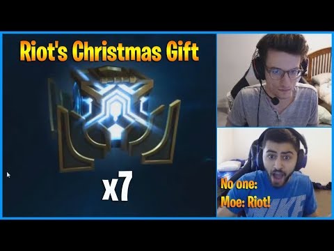 download lagu mp3 mp4 Riot Christmas, download lagu Riot Christmas gratis, unduh video klip Riot Christmas