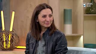 Առավոտ լուսո. Մերի Մուն, Արա Հայթայան, Կարինե Մացակյան