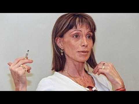 Unnecessary Stories: Lourdes Di Natale